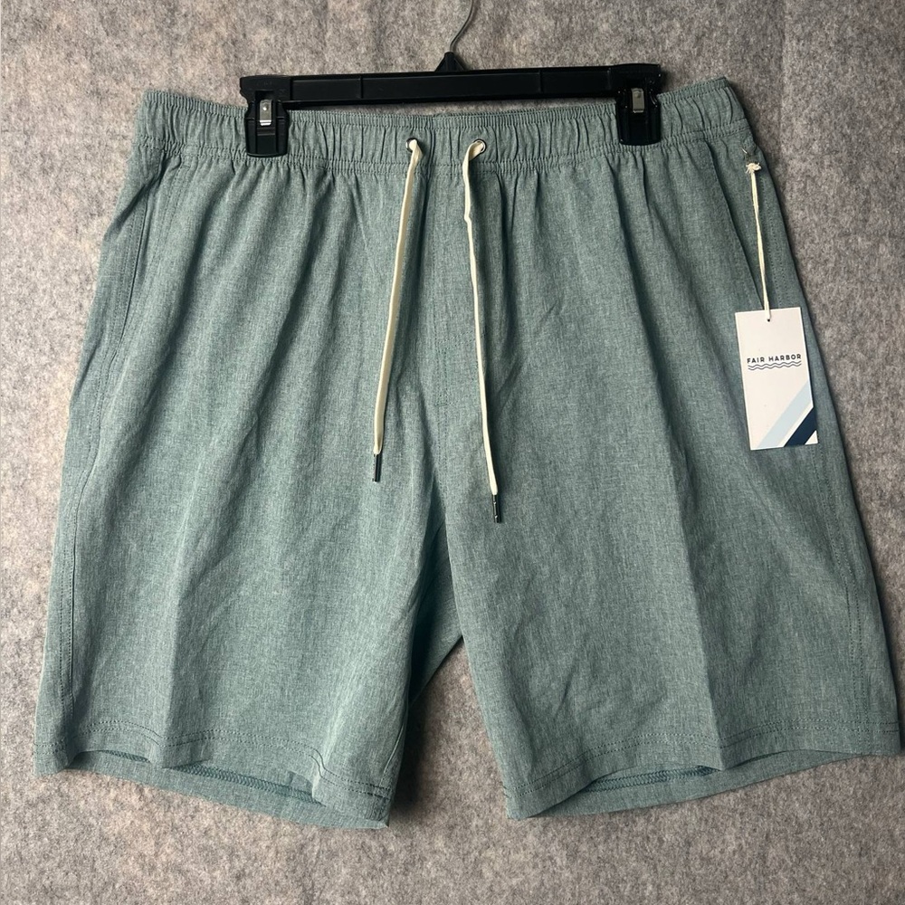 Fair Harbor Men‎ Sixe XLarge NWT Gree Athletic Shorts Drawstring lightweight